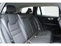 Volvo V60 T6 Plug-in hybrid AWD Essential | Stuurverwarming | Stoelverwarming | Achterbankverwarming | Adaptieve Cruise Control | Pilot Assist | BLIS | Lederen Bekleding | 19 Inch Lichtmetalen Velgen | Google Services |