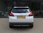Peugeot 2008 1.2 110PK PureTech Allure Trekhaak, 4 seizoensbanden, Lederenbekleding en Panoramadak.