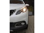 Peugeot 2008 1.2 110PK PureTech Allure Trekhaak, 4 seizoensbanden, Lederenbekleding en Panoramadak.