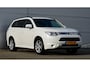 Mitsubishi Outlander 2.0 CVT INTENSE PLUS 7-ZIT CLEARTEC | HOGE ZIT | TREKHAAK 1500KG | NAVIGATIE | 7-ZITPLAATSEN | ALL SEASON BANDEN | SPORTPAKKET | ALL IN RIJKLAARPRIJS