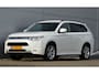 Mitsubishi Outlander 2.0 CVT INTENSE PLUS 7-ZIT CLEARTEC | HOGE ZIT | TREKHAAK 1500KG | NAVIGATIE | 7-ZITPLAATSEN | ALL SEASON BANDEN | SPORTPAKKET | ALL IN RIJKLAARPRIJS