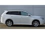 Mitsubishi Outlander 2.0 CVT INTENSE PLUS 7-ZIT CLEARTEC | HOGE ZIT | TREKHAAK 1500KG | NAVIGATIE | 7-ZITPLAATSEN | ALL SEASON BANDEN | SPORTPAKKET | ALL IN RIJKLAARPRIJS