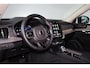 Volvo XC90 T8 Recharge AWD Ultra Dark - LONG RANGE - Luchtvering - Panorama/schuifdak - IntelliSafe Assist & Surround - 360º Camera - Verwarmde voorstoelen, stuur & achterbank - Parkeersensoren voor & achter - Elektr. bedienb. voorstoelen met geheugen - Head up display - Draadloze tel. lader - Extra getint glas - 22' LMV