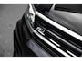 Volkswagen Tiguan 1.5 TSI ACT Highline Business R | Panoramadak | Apple Carplay | Navi