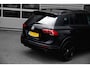 Volkswagen Tiguan 1.5 TSI ACT Highline Business R | Panoramadak | Apple Carplay | Navi