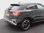 Audi Q2 35 TFSi 150 Pk Automaat S-Line | Sonos Audio | Volledig Leder met Rode Stiksels | Digitaal Dashboard | CarPlay | Zwarte Hemel | Stoelverwarming | Trekhaak | 18 Inch | 5.506 Km!!