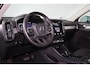 Volvo XC40 T2 Momentum - AUTOMAAT - Sensus Navigatie - LED-koplampen - Cruise Control - Climate control - Parkeersensoren achter - 19' LMV