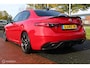 Alfa Romeo Giulia 2.0T 310PK Squadra Super Pack Veloce, F1 Schakelflippers, Sportstoelen, Leer, 19 Inch QV Velgen, Sportuitlaat Systeem, Donker glas, Stoel-stuurverwarming, Navi