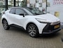 Toyota C-HR 1.8 Hybrid 140 First Edition KEYLESS NAVI PARKEERSENSOR 360CAM V+A BLIND-SPOT ELEK ACHTERKLEP