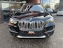 BMW X1 xDrive25e High Executive X-Line // FULL LED // KEYLESS // ELEK. ACHTERKLEP // HALF LEDER // NAVI+APPLE CARPLAY // STOELVERWARMING //