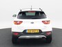 Kia Stonic 1.0 T-GDi DynamicLine 120 Pk | Achteruitrijcamera | LED-verlichting | Climate Control | Privacy Glass | Parkeersensoren | CarPlay | Navigatiesysteem |  17 Inch