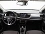 Kia Stonic 1.0 T-GDi DynamicLine 120 Pk | Achteruitrijcamera | LED-verlichting | Climate Control | Privacy Glass | Parkeersensoren | CarPlay | Navigatiesysteem |  17 Inch