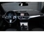BMW 3-Serie Touring 330e M Sport | 18" L.M.| Keyless | Camera | Elektrische Achterklep | Stoelverwarming | Mineral-weiss