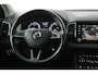 Skoda Karoq 1.5 TSI ACT Business Edition (TREKHAAK, STOELVERVARMING, ACHTERUITIJCAMERA, SFEERVERLICHTING, , NAVIGATIE, CAMERA)