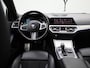 BMW 3-Serie 320i Executive Edition | Camera | Navigatie | Stoelverwarming | Climate Control |