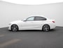 BMW 3-Serie 320i Executive Edition | Camera | Navigatie | Stoelverwarming | Climate Control |