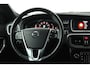 Volvo V40 1.5 T2 Nordic+ (TREKHAAK, AUTOMAAT, STOELVERWARMING, NAVIGATIE, CRUISE CONTROL, PARKEERSENSOREN)