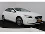 Volvo V40 1.5 T2 Nordic+ (TREKHAAK, AUTOMAAT, STOELVERWARMING, NAVIGATIE, CRUISE CONTROL, PARKEERSENSOREN)