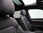 Volkswagen Touareg Elegance 3.0 TSi eHybrid 4MOTION 381 PK | Automaat | Navigatie | Panoramadak | 360 Camera | Adaptive Cruise Control | Head-up display | Stoelverwarming | Lichtmetalen velgen | Privacy glass |
