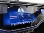 Mercedes-Benz E-klasse 300 e Sport Edition |  Premium pakket | Rijassistentiepakket Plus | Nightpakket | Trekhaak | Multibeam LED | Panoramaschuifdak | Winter pakket | MBUX Superscreen | Parkeerpakket met 360°-camera |