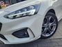 Ford Focus Wagon 1.0 EcoBoost Hybrid Active X Business | Met o.a. climate, stoel- en stuurwielverwarming en achteruitrijcamera!