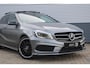 Mercedes-Benz A-klasse 200 AMG | Panoramadak | Harman Kardon | Camera | Stoelverwarming | Climate control | Night pakket |