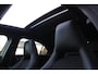 Mercedes-Benz A-klasse 200 AMG | Panoramadak | Harman Kardon | Camera | Stoelverwarming | Climate control | Night pakket |