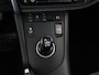Toyota Auris Touring Sports 1.8 HYBRID DYNAMIC ULTIMATE NAVI GARANTIE 7-2027 STOELVERWARMING . PARKEERSENSOREN .CAMERA .