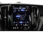Volvo XC60 B5 AWD Ultimate Bright | Luchtvering | Bowers&Wilkins | Head-Up | 22 Inch | ACC | Panoramadak