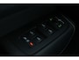 Volvo XC60 B5 AWD Ultimate Bright | Luchtvering | Bowers&Wilkins | Head-Up | 22 Inch | ACC | Panoramadak