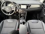 Kia Niro 1.6 GDi Hybrid DynamicLine / Eerste Eigenaar / Dealer Onderhouden / Navigatie / Parkeersensoren Achter / Apple Carplay&Android Auto /