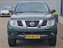 Nissan Navara 2.5 dCi LE King Cab 4X4 EXPORT NO APK!