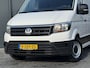Volkswagen Crafter 2.0 TDI 140 PK / L3H3 / 1e EIG. / 3 TONS TREKHAAK / 3-ZITS / AIRCO / CRUISE / NAVI / 3000 KG AHG