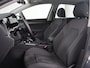 Volkswagen Golf 1.4 eHybrid Style | Massage | Carplay | Sfeerverlichting | Navigatie | Memory | Adaptive cruise | Parkeerhulp | ergoActive | LED Plus | Climate control | PHEV | Plug In