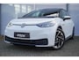 Volkswagen ID.3 204pk First 58 kWh | Stoelverwarming | Adaptive Cruise | Navigatie