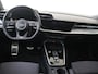 Audi A3 Limousine 35 TFSI S edition | Parkeersensoren achter | Cruise control | CarPlay | Audi virtual cockpit | Electronic climate control | Full LED | Navigatie |