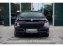 BMW 7-Serie M760e xDrive | Executive Lounge | Glazen panoramdak Sky Lounge |  Bowers & Wilkins Diamond Surround Sound System |  Innovation Pack | Trekhaak | Driving Assistant Professional |  Adaptief onderstel met luchtvering |