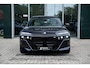 BMW 7-Serie M760e xDrive | Executive Lounge | Glazen panoramdak Sky Lounge |  Bowers & Wilkins Diamond Surround Sound System |  Innovation Pack | Trekhaak | Driving Assistant Professional |  Adaptief onderstel met luchtvering |
