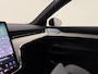 Volvo EX90 Twin Motor Ultra 7p. 111 kWh / Mullbery Red / Luchtvering / Pilot Assist Pack / Bowers en Wilkins audio / Trekhaak / Woolblend /