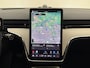 Volvo EX90 Twin Motor Ultra 7p. 111 kWh / Mullbery Red / Luchtvering / Pilot Assist Pack / Bowers en Wilkins audio / Trekhaak / Woolblend /