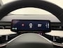 Volvo EX90 Twin Motor Ultra 7p. 111 kWh / Mullbery Red / Luchtvering / Pilot Assist Pack / Bowers en Wilkins audio / Trekhaak / Woolblend /