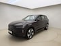 Volvo EX90 Twin Motor Ultra 7p. 111 kWh / Mullbery Red / Luchtvering / Pilot Assist Pack / Bowers en Wilkins audio / Trekhaak / Woolblend /
