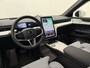Volvo EX90 Twin Motor Ultra 7p. 111 kWh / Mullbery Red / Luchtvering / Pilot Assist Pack / Bowers en Wilkins audio / Trekhaak / Woolblend /