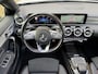 Mercedes-Benz A-klasse 250e Business Solution AMG Limited | Panoramadak | Navigatie | Sfeerverlichting | Stoelverwarming | Elektrische verstelbare sportstoelen memory | Navigatie | Camera | Afneembare trekhaak | Cruise control | Lane assist | LED | DAB | Volledig onderhouden