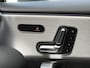 Mercedes-Benz A-klasse 250e Business Solution AMG Limited | Panoramadak | Navigatie | Sfeerverlichting | Stoelverwarming | Elektrische verstelbare sportstoelen memory | Navigatie | Camera | Afneembare trekhaak | Cruise control | Lane assist | LED | DAB | Volledig onderhouden