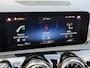 Mercedes-Benz A-klasse 250e Business Solution AMG Limited | Panoramadak | Navigatie | Sfeerverlichting | Stoelverwarming | Elektrische verstelbare sportstoelen memory | Navigatie | Camera | Afneembare trekhaak | Cruise control | Lane assist | LED | DAB | Volledig onderhouden
