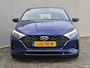 Hyundai i20 1.0 T-GDI Comfort Automaat / Navigatie via Apple Carplay of Android Auto / Stuur-, en Stoel verwarming / Achteruitrijcamera / Trekgewicht 1110 kg / cruise control / Climate control / Parkeersensoren achter /