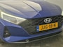 Hyundai i20 1.0 T-GDI Comfort Automaat / Navigatie via Apple Carplay of Android Auto / Stuur-, en Stoel verwarming / Achteruitrijcamera / Trekgewicht 1110 kg / cruise control / Climate control / Parkeersensoren achter /