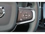 Volvo C40 Recharge Core 69 kWh - Panoramadak - Parkeercamera achter - Parkeersensoren voor & achter - Draadloze tel. lader - High Performance audio - Cruise control - Elektr. inklapbare trekhaak - 19' LMV