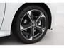 Toyota Yaris 1.5 Hybrid 130 Launch Edition | Dodehoek detectie | Apple Carplay / Android Auto | Head-up display | Stoel-/stuurverwarming | JBL | Parkeersensoren voor/achter | 17 inch